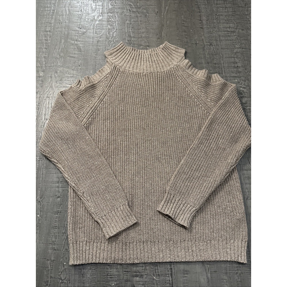 Shore Montana Cold Shoulder Sweater‎ Size Medium Brown Ribbed knit  Date Love